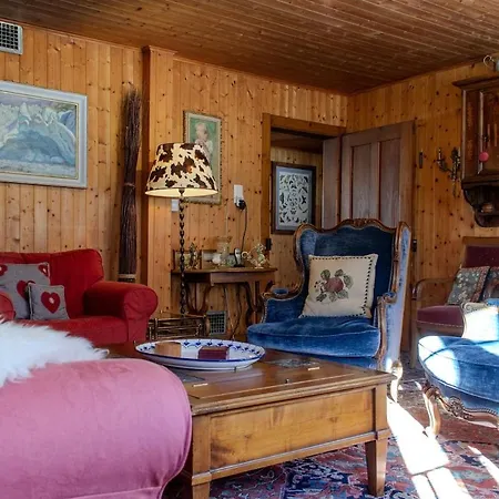 Revines - Champery - Chalet De 1845 - By Bdc Dağ evi *